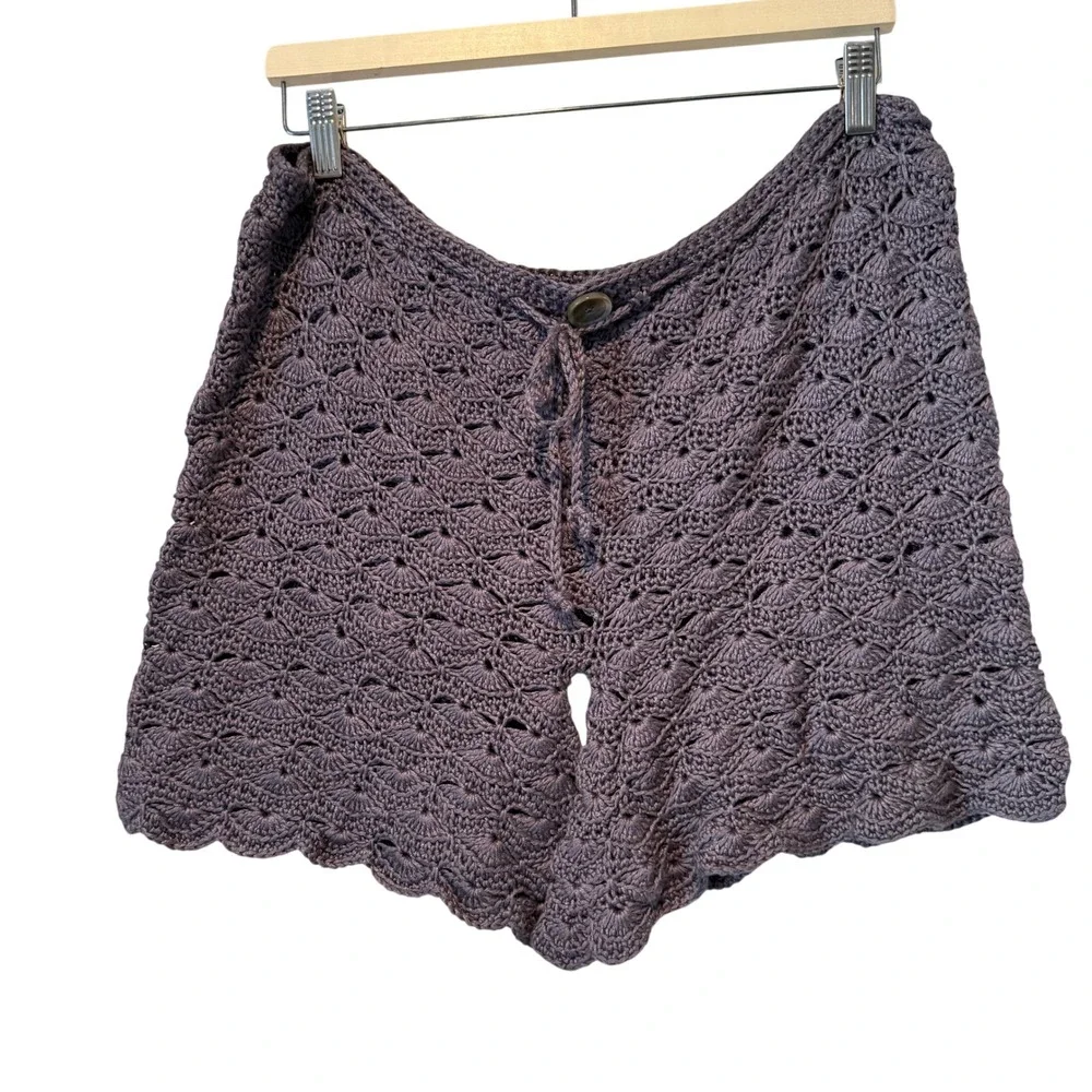 Handmade Crochet Shell Stitch Shorts Purple Boho Festival Beach High Waist Mauve